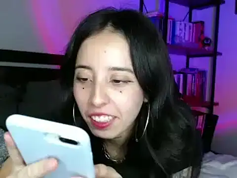 babyluna 8 8 online show from 12, 12, 2024