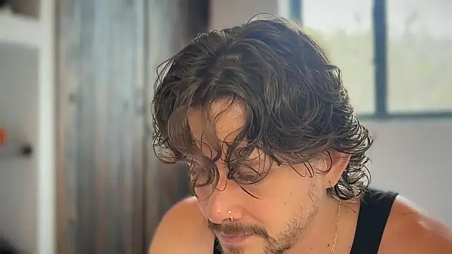 mcklister kinky feets online show from 22, 4, 2026