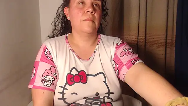 agathamiller01 online show from 26, 4, 2026