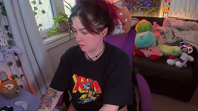 JennKenobi online show from 28, 4, 2026