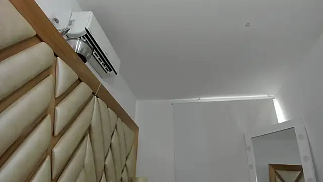 briana wonder69xxx online show from 25, 4, 2026