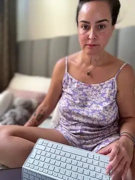 misslulipop online show from 13, 6, 2026
