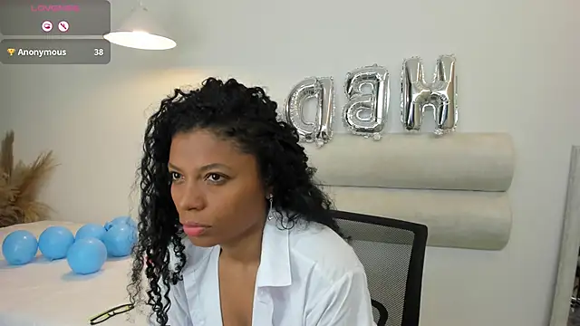 Snapshot of angelica_af chatting on 1, 10, 2025 angelica af online show from 1, 10, 2025