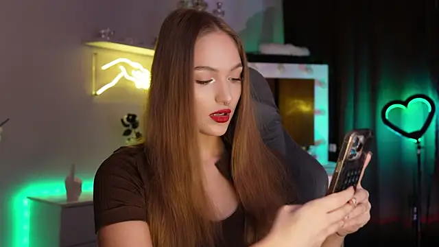 MrsTenderBeast online show from 23, 11, 2025