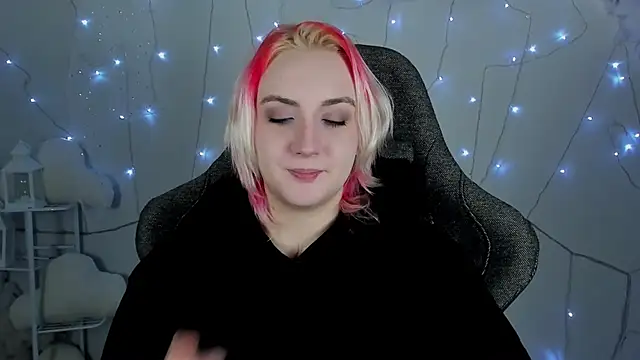 Snapshot of AsheLucker chatting on 30, 1, 2025 AsheLucker online show from 30, 1, 2025