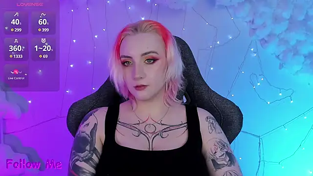 Snapshot of AsheLucker chatting on 6, 2, 2025 AsheLucker online show from 6, 2, 2025