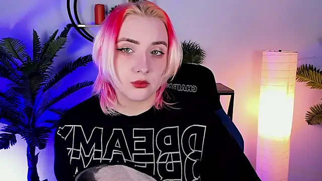 Snapshot of AsheLucker chatting on 9, 2, 2025 AsheLucker online show from 9, 2, 2025