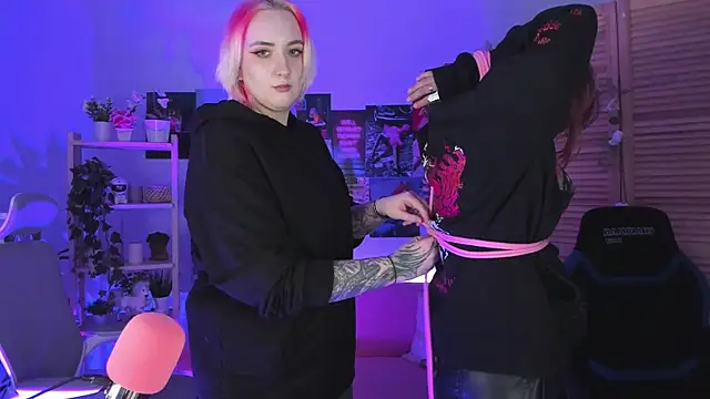 Snapshot of AsheLucker chatting on 13, 2, 2025 AsheLucker online show from 13, 2, 2025