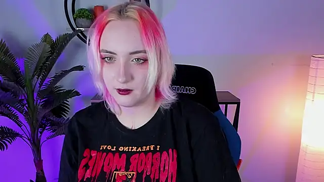 Snapshot of AsheLucker chatting on 20, 2, 2025 AsheLucker online show from 20, 2, 2025