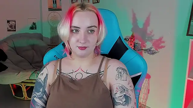 Snapshot of AsheLucker chatting on 22, 2, 2025 AsheLucker online show from 22, 2, 2025