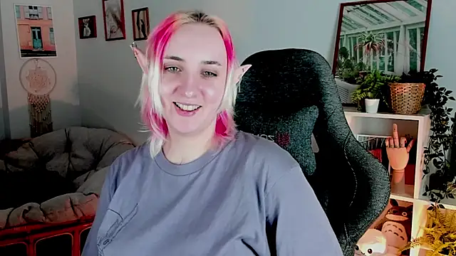 Snapshot of AsheLucker chatting on 6, 3, 2025 AsheLucker online show from 6, 3, 2025