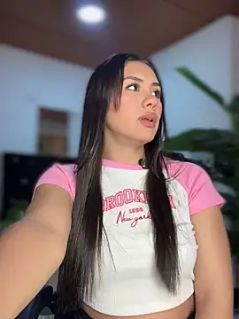 Snapshot of Ambar_pe_ chatting on 6, 10, 2025 Ambar pe online show from 6, 10, 2025