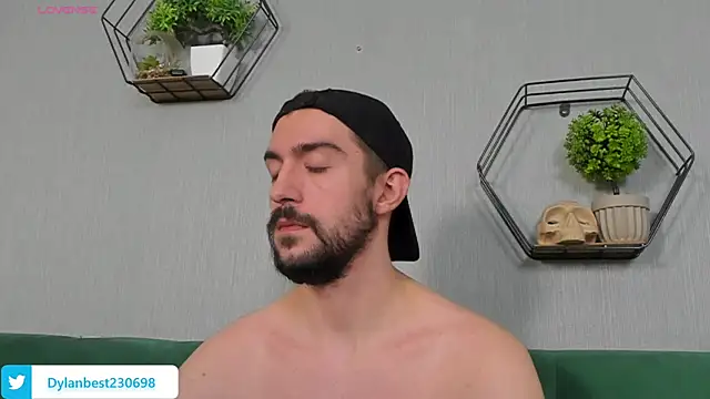 Dylan Best online show from 22, 9, 2025