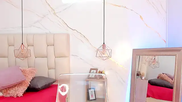 IsiisLovei online show from 12, 3, 2025