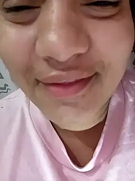 Hilarybunnyy online show from 11, 1, 2026