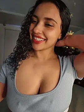 Lucy Marin online show from 15, 12, 2025