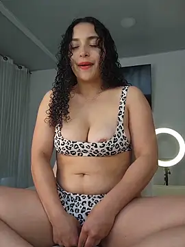 Lucy Marin online show from 27, 3, 2026