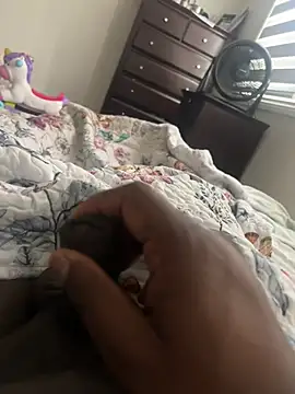 Snapshot of kirancanada1 chatting on 2, 2, 2026 kirancanada1 online show from 2, 2, 2026