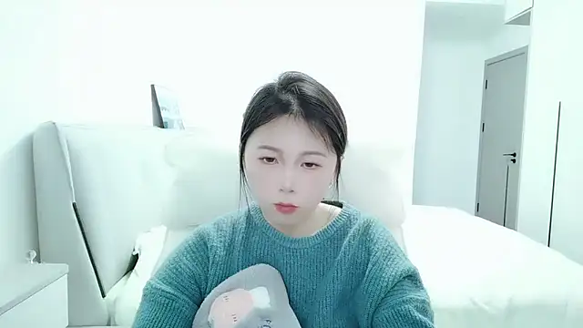 Sunset glow online show from 2, 12, 2025