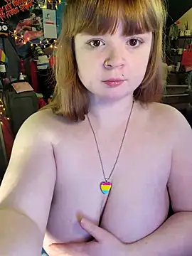 Snapshot of VelvetDiablo chatting on 2, 1, 2025 VelvetDiablo online show from 2, 1, 2025