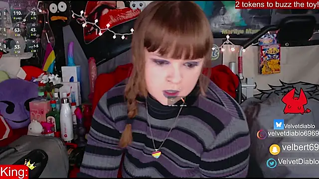 Snapshot of VelvetDiablo chatting on 23, 1, 2025 VelvetDiablo online show from 23, 1, 2025