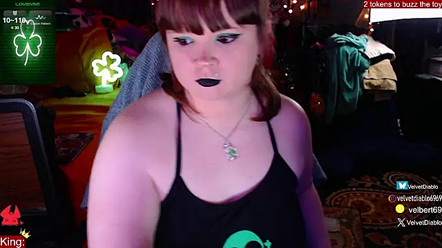 Snapshot of VelvetDiablo chatting on 5, 3, 2025 VelvetDiablo online show from 5, 3, 2025