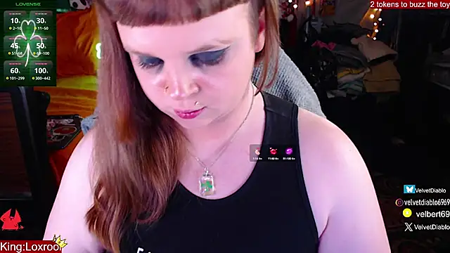 Snapshot of VelvetDiablo chatting on 6, 3, 2025 VelvetDiablo online show from 6, 3, 2025