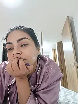 Snapshot of Ivanna2 chatting on 15, 5, 2026 Ivanna2 online show from 15, 5, 2026