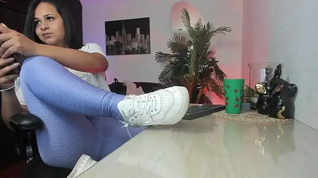 Amaia Bushida online show from 25, 4, 2026