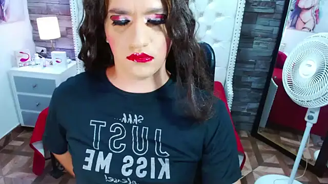 TRINY TS online show from 4, 2, 2025