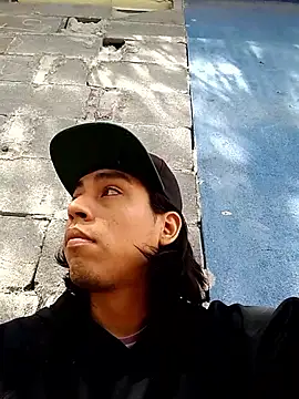 AlexAlejandro13 online show from 18, 2, 2026