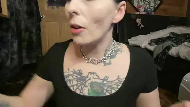 TeenyDoll online show from 28, 4, 2026