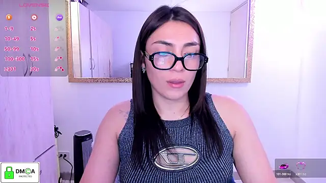Snapshot of EricaVanderhill chatting on 13, 6, 2026 EricaVanderhill online show from 13, 6, 2026