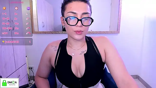 Snapshot of EricaVanderhill chatting on 24, 6, 2026 EricaVanderhill online show from 24, 6, 2026