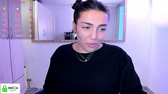Snapshot of EricaVanderhill chatting on 5, 7, 2026 EricaVanderhill online show from 5, 7, 2026