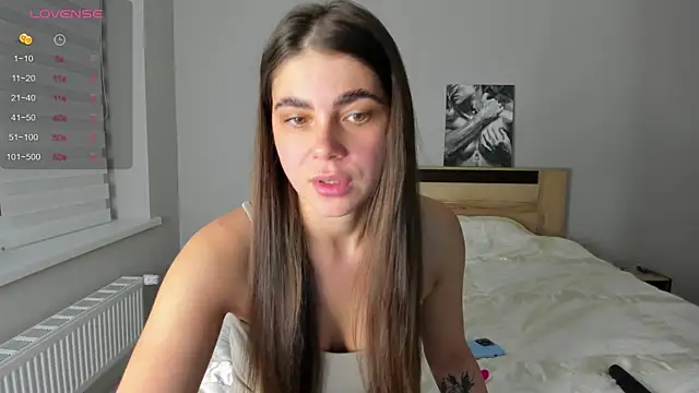 Bella Foryou online show from 30, 11, 2025