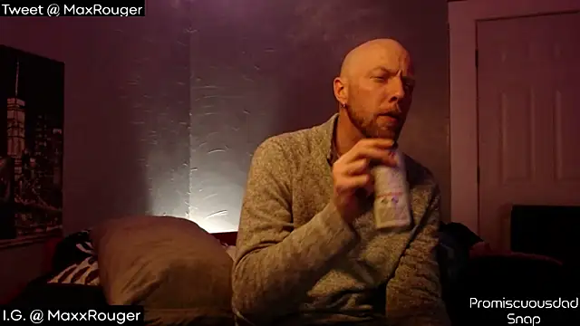 Snapshot of MaxRouger chatting on 17, 1, 2025 MaxRouger online show from 17, 1, 2025