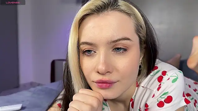 Snapshot of _blowjob_queen chatting on 2, 7, 2026 blowjob queen online show from 2, 7, 2026