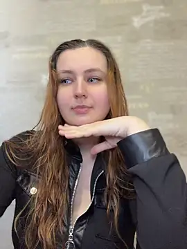 CandyShoopp online show from 23, 4, 2026