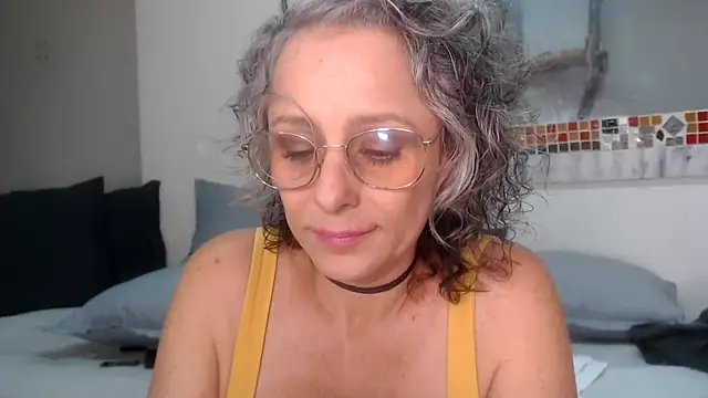 Pinkboobie online show from 8, 10, 2025