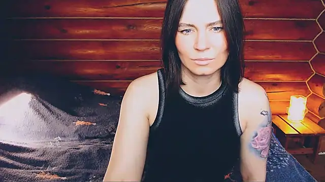 Platina Fox online show from 4, 2, 2025