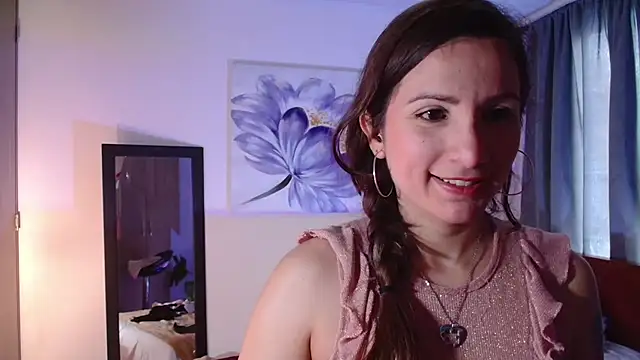 vanessabrown  online show from 7, 3, 2025