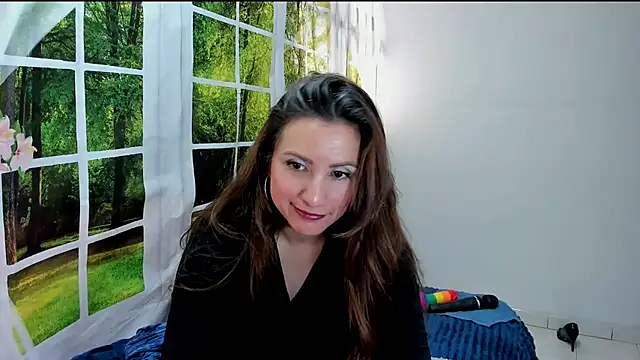 vanessabrown  online show from 28, 7, 2026