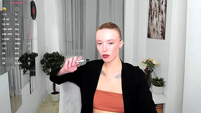 Salme Sweet online show from 5, 10, 2025