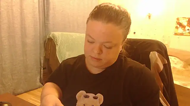 Snapshot of Janiffer_MiMi chatting on 11, 3, 2025 Janiffer MiMi online show from 11, 3, 2025