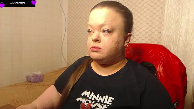 Snapshot of Janiffer_MiMi chatting on 4, 12, 2025 Janiffer MiMi online show from 4, 12, 2025