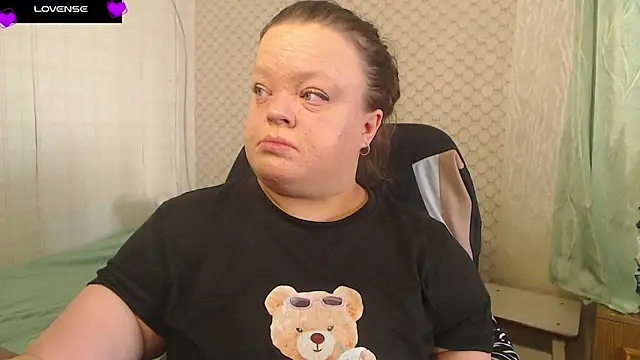 Janiffer MiMi online show from 2, 3, 2026