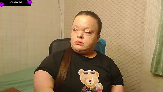 Janiffer MiMi online show from 18, 4, 2026