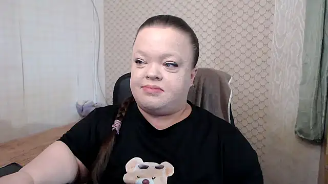 Snapshot of Janiffer_MiMi chatting on 18, 5, 2026 Janiffer MiMi online show from 18, 5, 2026