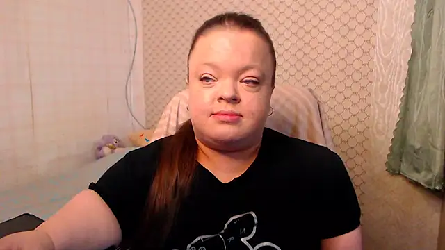 Snapshot of Janiffer_MiMi chatting on 10, 6, 2026 Janiffer MiMi online show from 10, 6, 2026